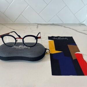 Anne & valentine glasses with UV lenses